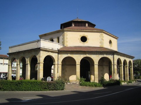 Aire sur l'Adour, la halle aux grains - Landes - Aquitaine 