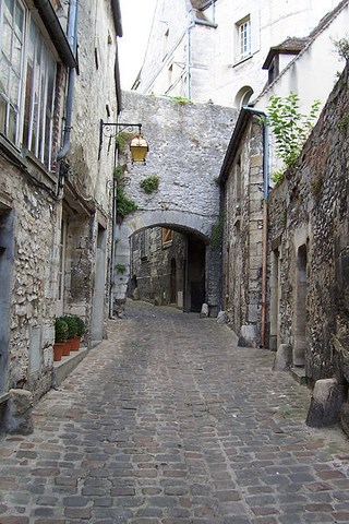 Senlis, rue de la Treille - Oise - Picardie