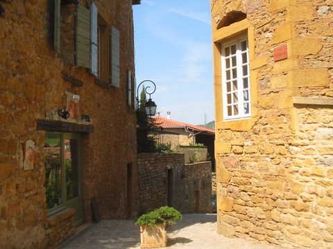 Oingt, pays des pierres dorées - Rhône - région Rhone-alpes