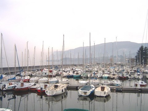 Aux les Bains, le grand port - Savoie - Rhone-Alpes